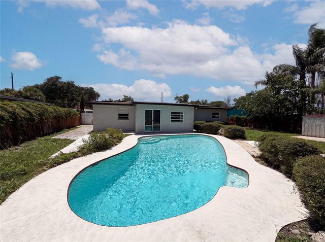1907 SUE ANN STREET, Orlando, FL 32817
