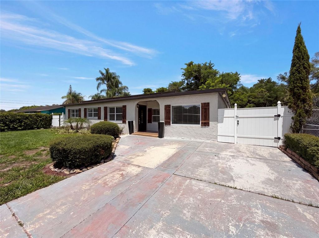1907 SUE ANN STREET, Orlando, FL 32817