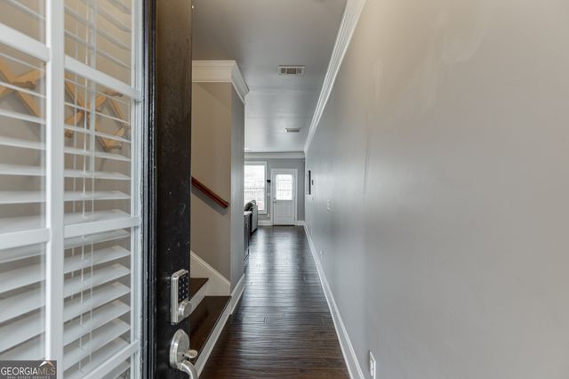 2854 Jordan Oaks Lane, Decatur, GA 30033