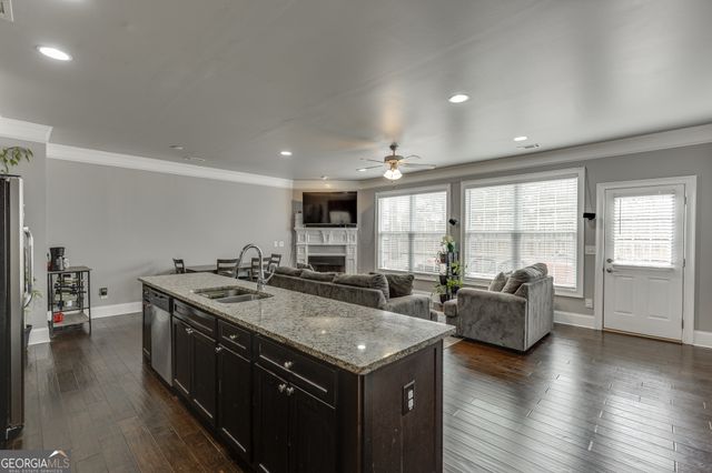 2854 Jordan Oaks Lane, Decatur, GA 30033