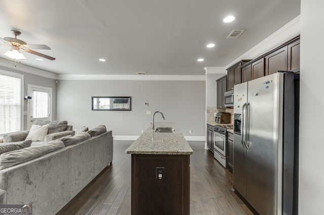 2854 Jordan Oaks Lane, Decatur, GA 30033