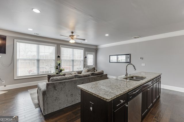 2854 Jordan Oaks Lane, Decatur, GA 30033