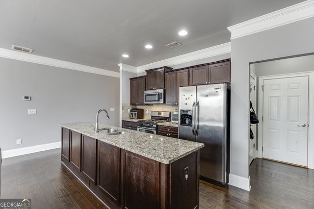 2854 Jordan Oaks Lane, Decatur, GA 30033