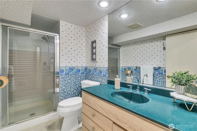 1245 S Fernside Drive, Tacoma, WA 98465