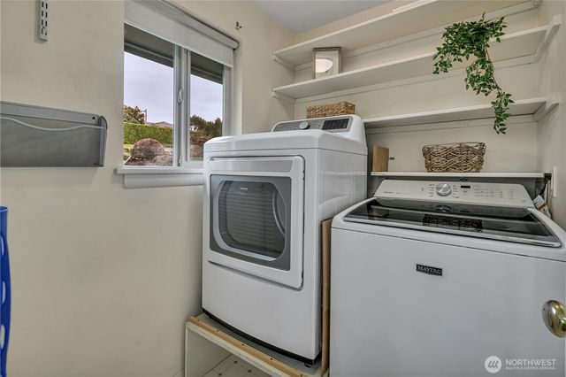 1245 S Fernside Drive, Tacoma, WA 98465
