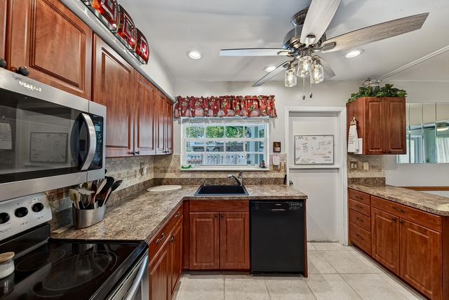 1131 SW 3rd Terrace, Pompano Beach, FL 33060
