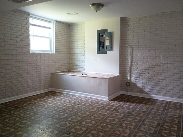 2924 224th Place, Sauk Village, IL 60411
