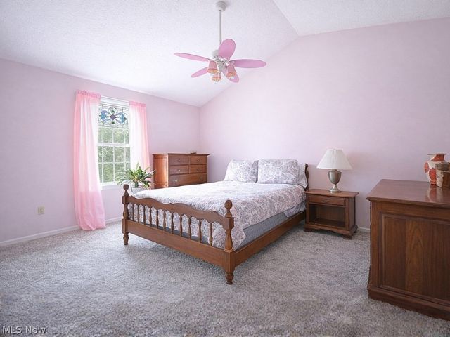 658 2nd Street 4, Fairport Harbor, OH 44077
