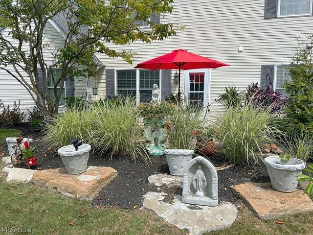 658 2nd Street 4, Fairport Harbor, OH 44077