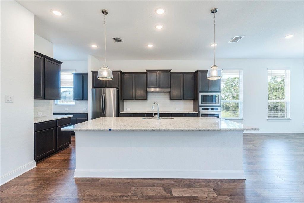 144 Rocky River RD, Georgetown, TX 78628
