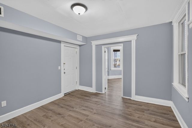 529 S Clinton St, East Orange City, NJ 07018