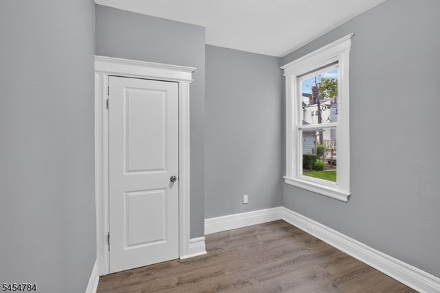 529 S Clinton St, East Orange City, NJ 07018
