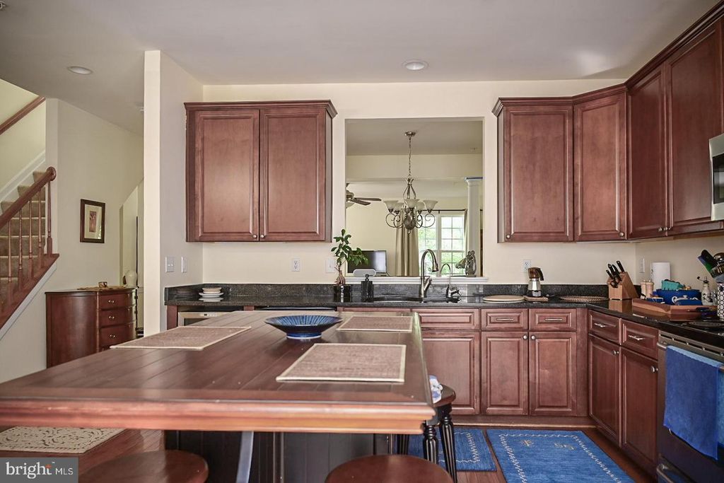 3761 BEDFORD DR, North Beach, MD 20714