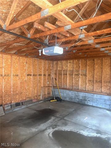 1405 Orlando Avenue, Akron, OH 44320