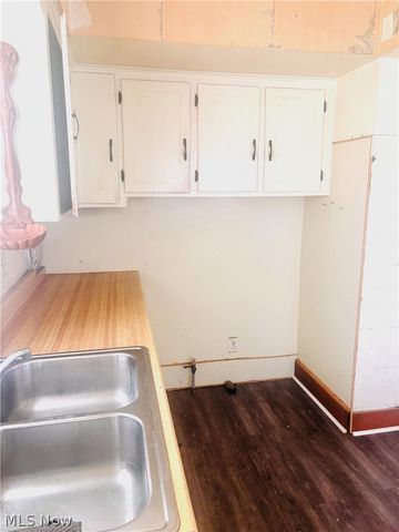 1405 Orlando Avenue, Akron, OH 44320