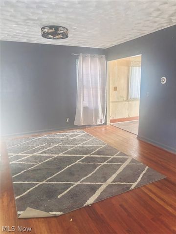 1405 Orlando Avenue, Akron, OH 44320