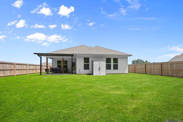 33945 Highridge Ave, Denham Springs, LA 70706