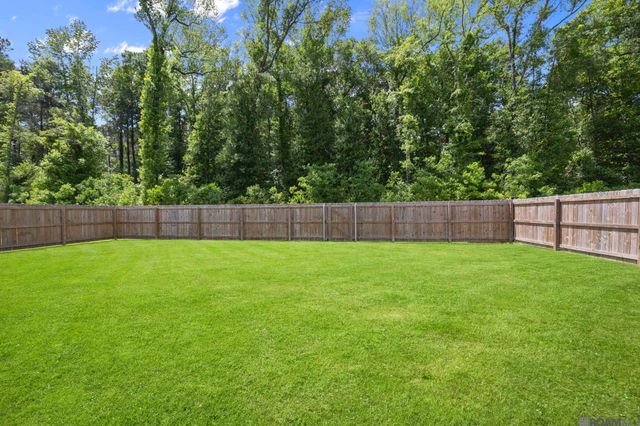 33945 Highridge Ave, Denham Springs, LA 70706