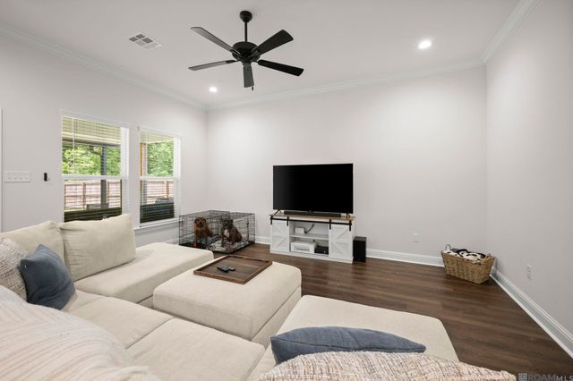 33945 Highridge Ave, Denham Springs, LA 70706