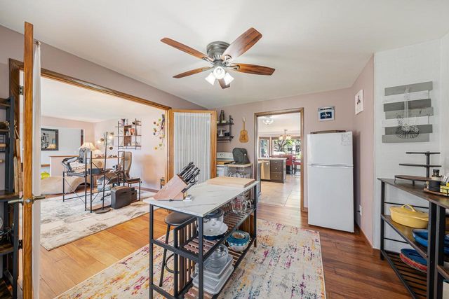 850 BAVARIAN COURT, Oshkosh, WI 54901