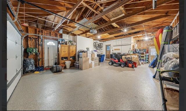 850 BAVARIAN COURT, Oshkosh, WI 54901