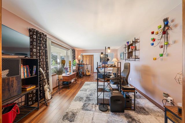 850 BAVARIAN COURT, Oshkosh, WI 54901