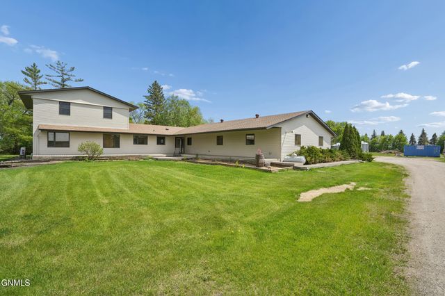 5641 170 Avenue N, Moorhead, MN 56560 property photo