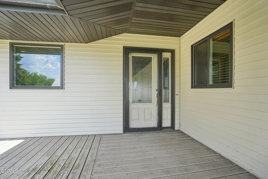 5641 170 Avenue N, Moorhead, MN 56560 photo 3