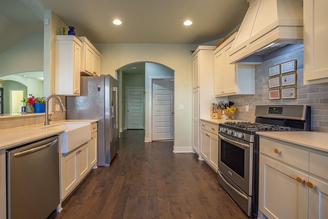 4746 W Canyon Run Drive, Fayetteville, AR 72704