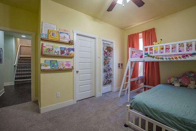 4746 W Canyon Run Drive, Fayetteville, AR 72704