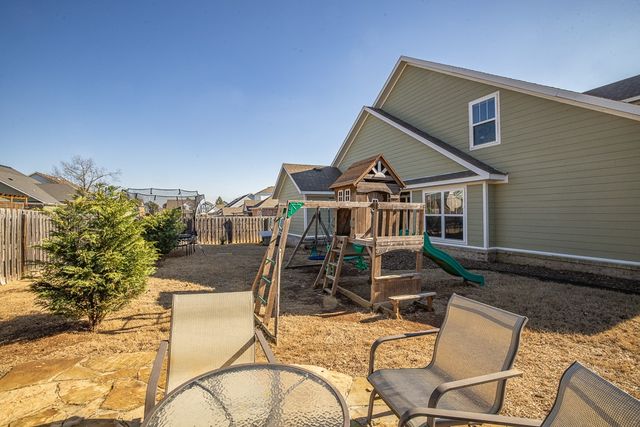 4746 W Canyon Run Drive, Fayetteville, AR 72704