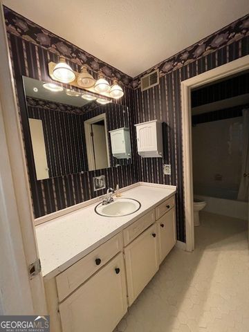 825 McCurdy Boulevard, Manchester, GA 31816