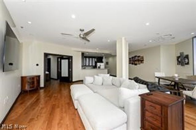 701 W Lakeside Avenue 608, Cleveland, OH 44113