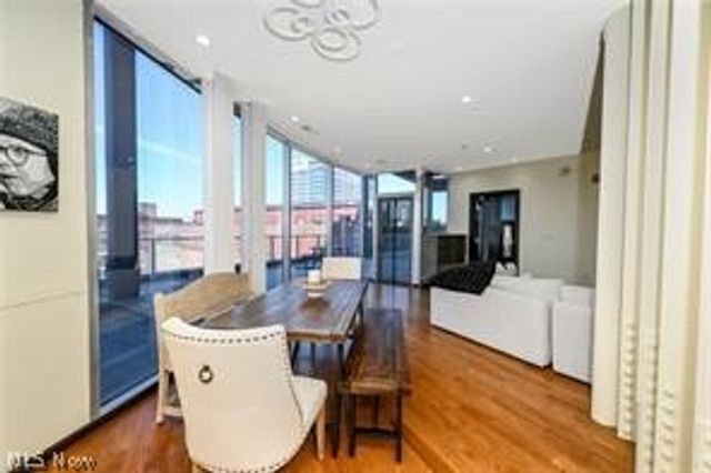 701 W Lakeside Avenue 608, Cleveland, OH 44113