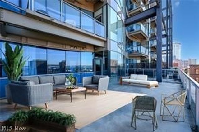 701 W Lakeside Avenue 608, Cleveland, OH 44113