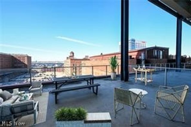 701 W Lakeside Avenue 608, Cleveland, OH 44113