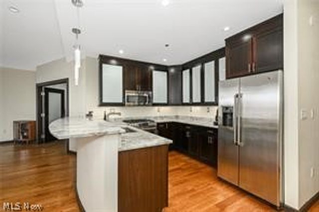701 W Lakeside Avenue 608, Cleveland, OH 44113