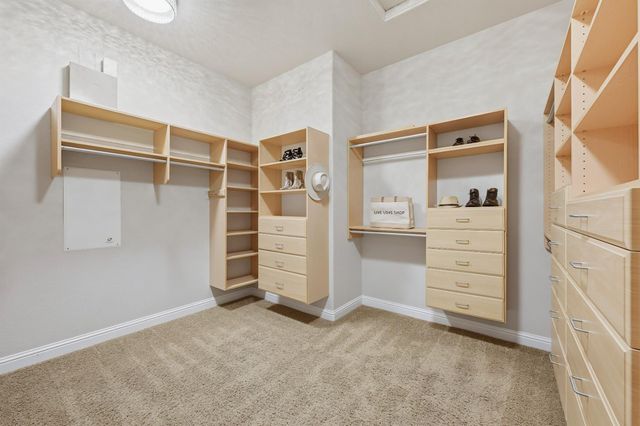 9320 Eagle Springs Pl, Roseville, CA 95747