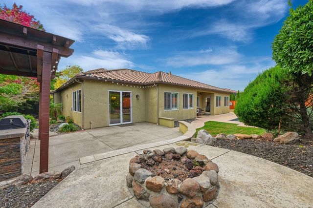 9320 Eagle Springs Pl, Roseville, CA 95747