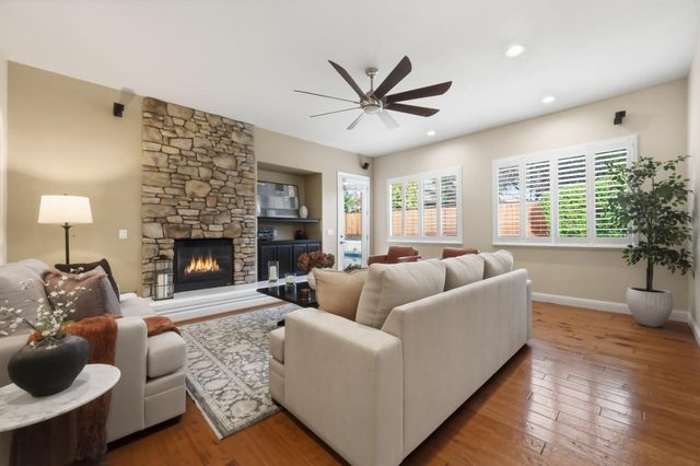 9320 Eagle Springs Pl, Roseville, CA 95747