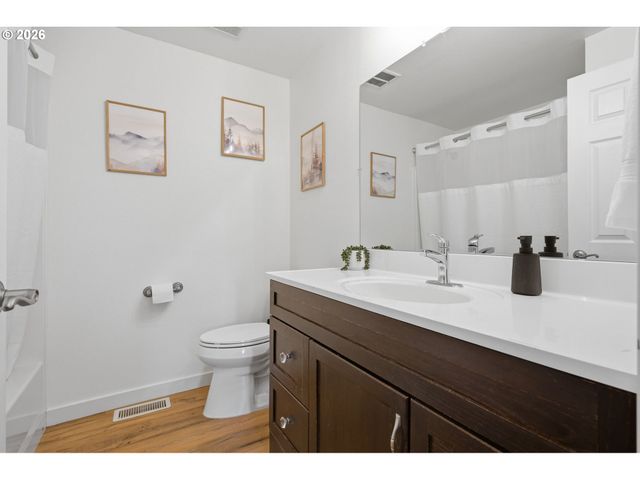 12311 BLUE RIDGE Dr, Oregon City, OR 97045