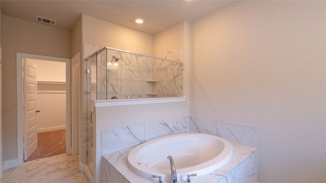 7800 Manilla Drive, Rowlett, TX 75088