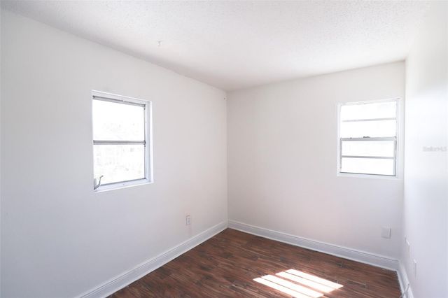 914 SW 8TH AVENUE 19, Gainesville, FL 32601