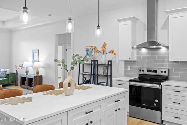 6903 Elna Marie Drive, Knoxville, TN 37924