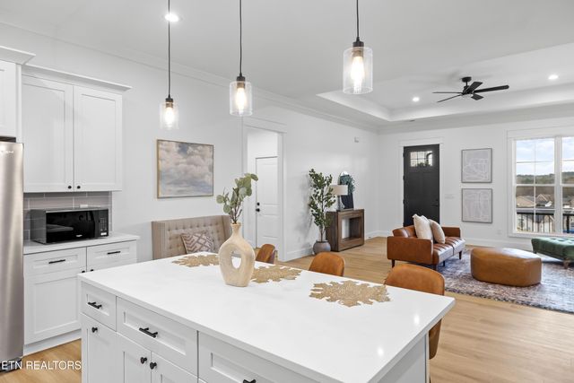 6903 Elna Marie Drive, Knoxville, TN 37924