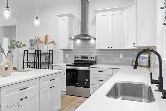 6903 Elna Marie Drive, Knoxville, TN 37924