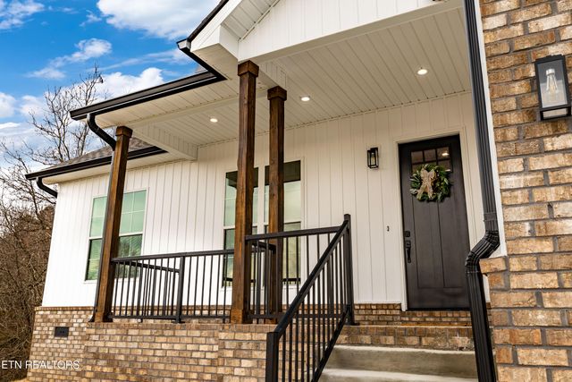 6903 Elna Marie Drive, Knoxville, TN 37924