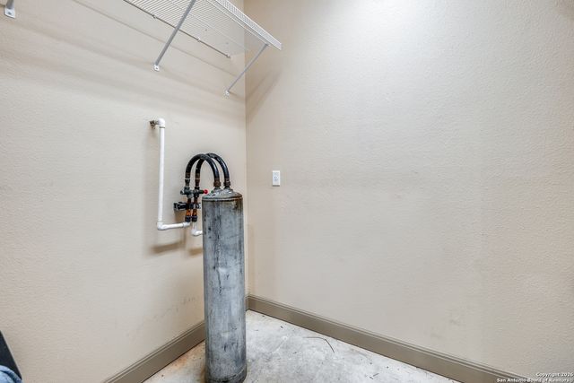 127 Burr Rd Unit 1, San Antonio, TX 78209