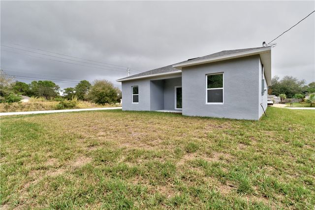 8685 101st Court, Vero Beach, FL 32967