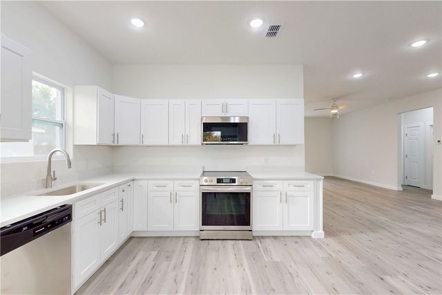 8685 101st Court, Vero Beach, FL 32967